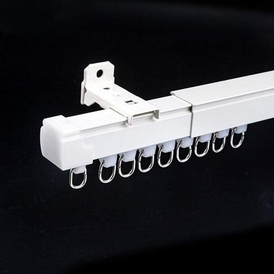insieme ritrattabile della pista della tenda di tensione del soffitto di 1.1-2.1m del supporto resistente di alluminio della parete