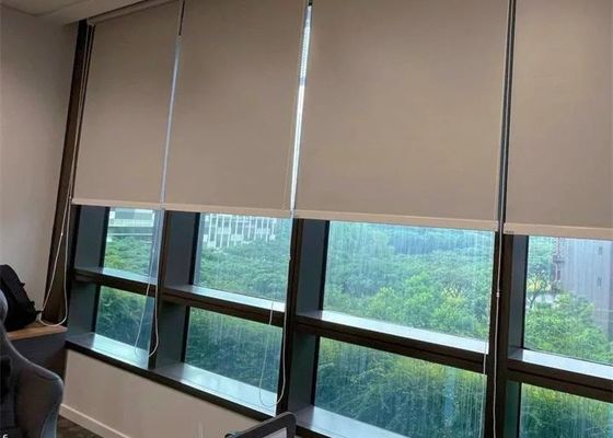 Materiale impermeabile del poliestere dei ciechi di finestra del rullo di blackout per l'ufficio del salone