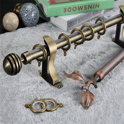 Singole aste della tenda della nave della finestra della palla del cappuccio protettivo del diametro decorativo pronto del metallo 28mm con gli accessori dell'asta della tenda