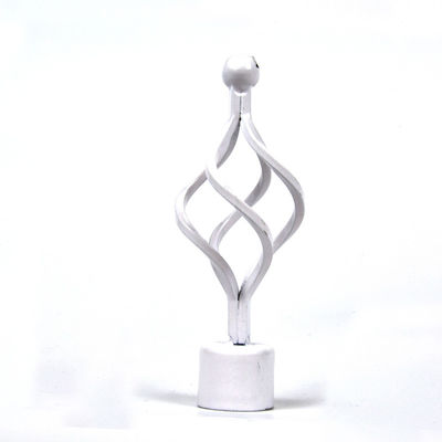 Finials decorativi della corona per le aste della tenda durevoli con il trattamento di placcatura della pittura
