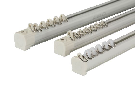 Doppio materiale di alluminio bianco montato soffitto delle rotaie di tenda con elettroforesi