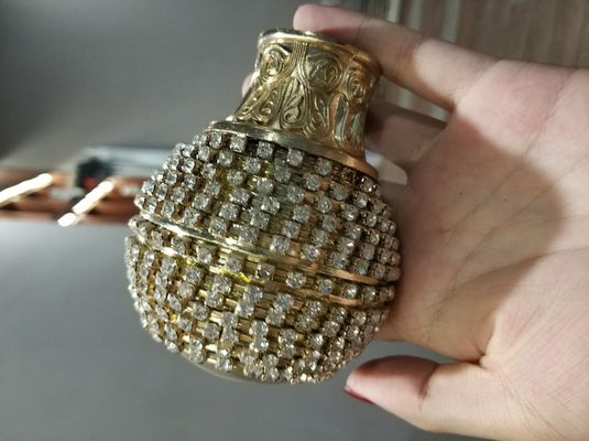 NUOVI Finials di alta qualità di Crystal Round Gold Studded Diamond della palla all'ingrosso della tenda