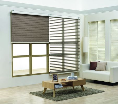 Tipo di alluminio anti materiale uv dell'hotel della stecca 610gsm del poliestere del PVC delle tende 60mm