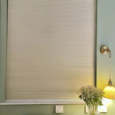 Inferiore senza cordone cellulare dell'ombra di finestra del favo di notte e di giorno per la camera da letto