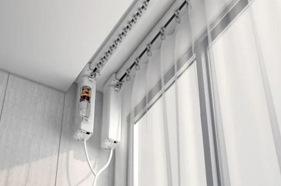 La tenda dell'ufficio di cecità dei semi copre il verticale del balcone del bagno della camera da letto acceca la tenda di tirata del tessuto
